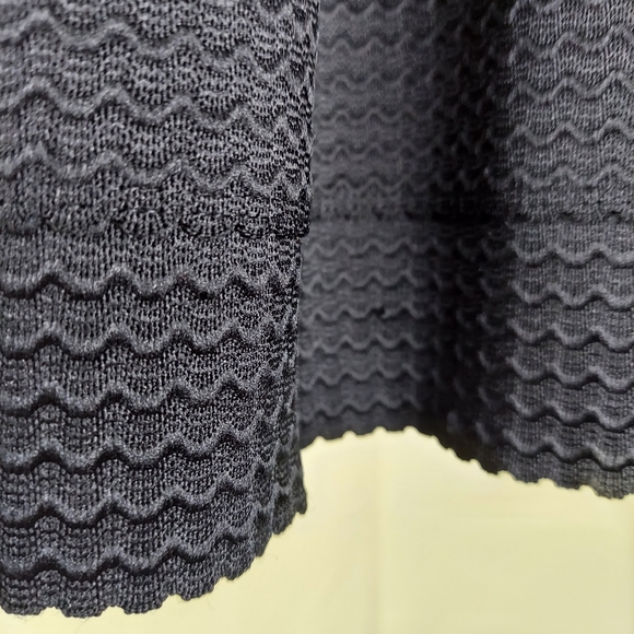 ANTHROPOLOGIE Structured Skater Skirt XS/S - Picture 14 of 14